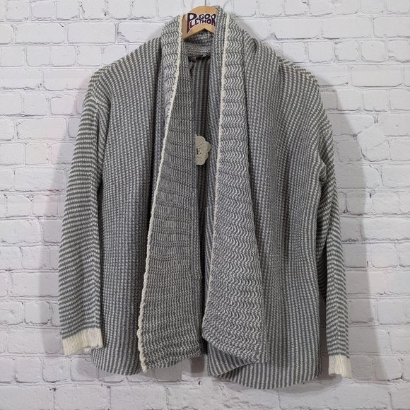 Knox Rose Sweaters - Knox Rose Gray & Cream Cardigan Sweater M NWT